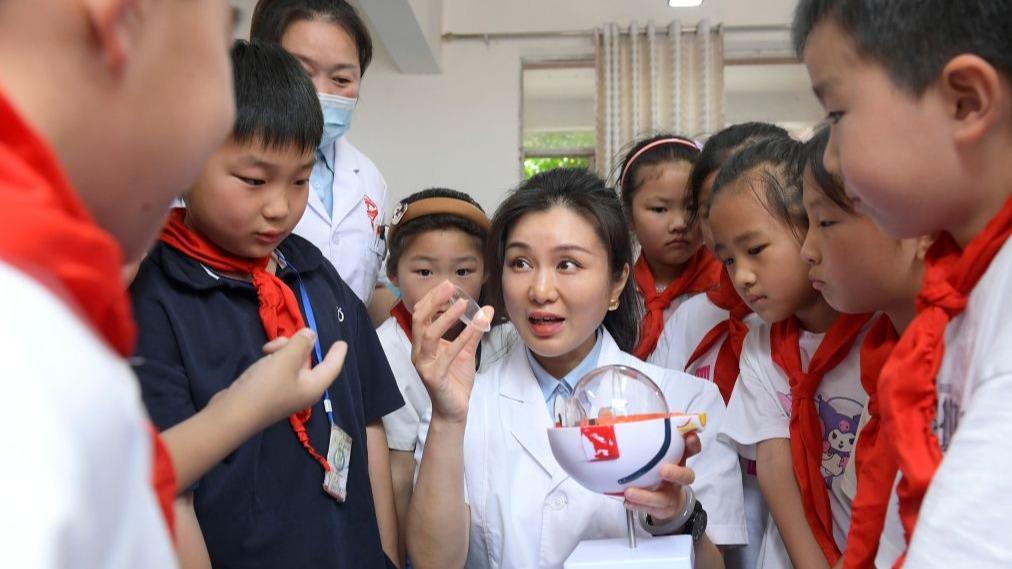 重庆市生物制造研究院正式揭牌