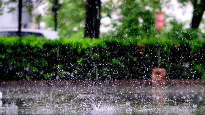 “暴雨+强对流天气”双预警 南方降雨将“超长待机”